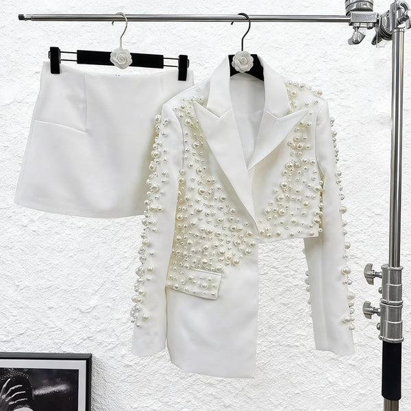 Conjunto Elegante de Blazer y Falda con Detalles Beige Bordados - Image 6