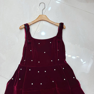 Vestido Negro Ajustado con Falda Voluminosa Mini - Image 5