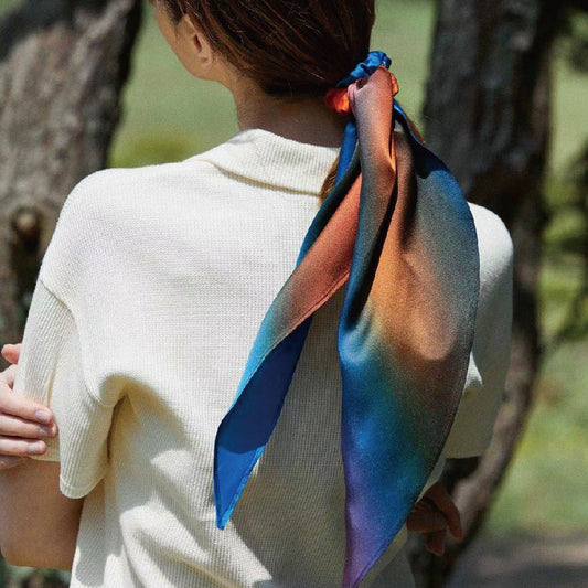 Pañuelo Diadema de Seda Convertible Estilo Francés Romántico - Image 2