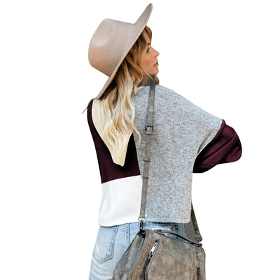 Blusa Suelta con Costuras Contrastantes - Image 12