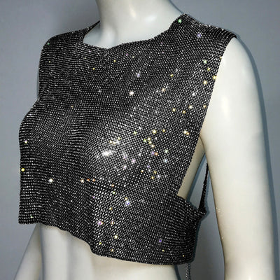 Blusa Elegante sin Mangas con Espalda Descubierta y Detalles de Cristal - Image 17