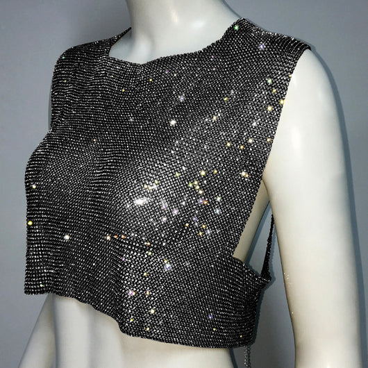 Blusa Elegante sin Mangas con Espalda Descubierta y Detalles de Cristal - Image 17