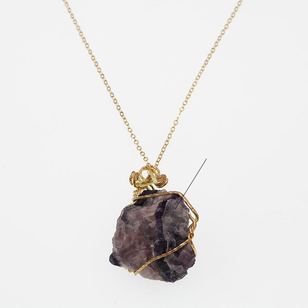 Collar Tejido a Mano con Colgante de Piedra de Cristal Geométrico Irregular - Image 7
