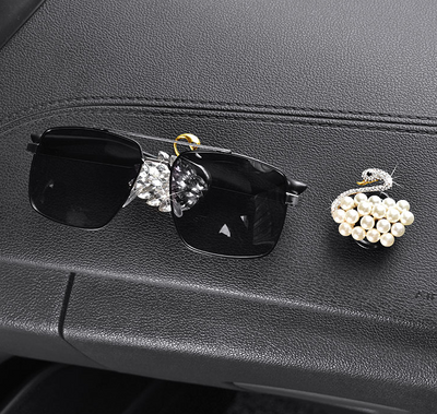 Gancho Decorativo Cisne Diamante para Interior de Auto - Image 11