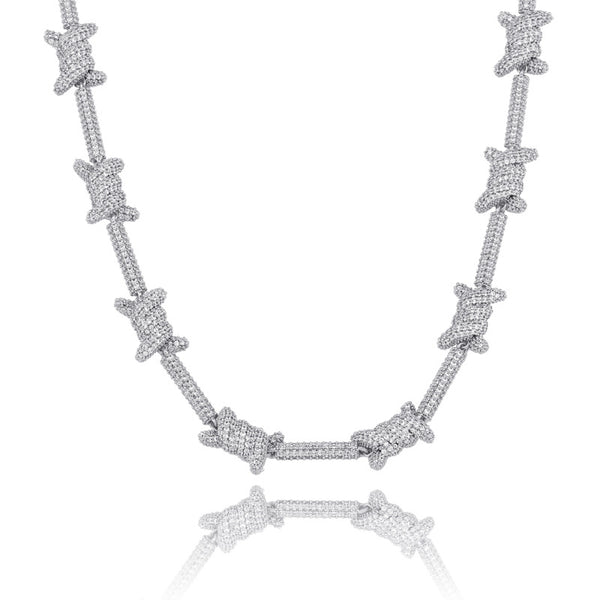 Cadena Cubana con Zirconia: Joya de Personalidad y Brillo