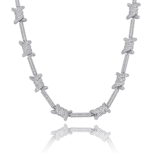 Cadena Cubana con Zirconia: Joya de Personalidad y Brillo