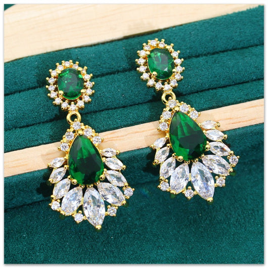 Conjunto de Joyas para Bodas y Celebraciones - Image 10