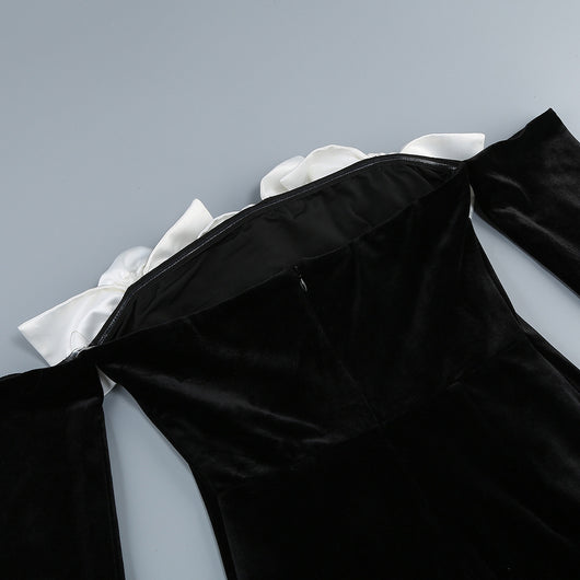 Vestido Largo de Terciopelo Negro con Cola Sirena - Image 14