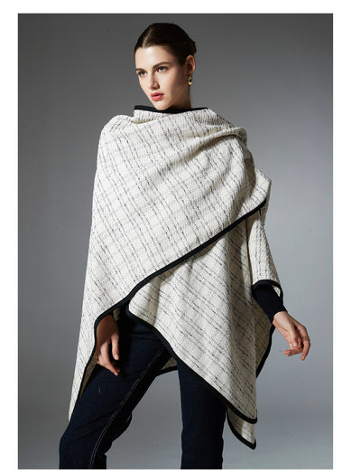 Par de Chales Beige con Hebilla para Otoño e Invierno - Image 5