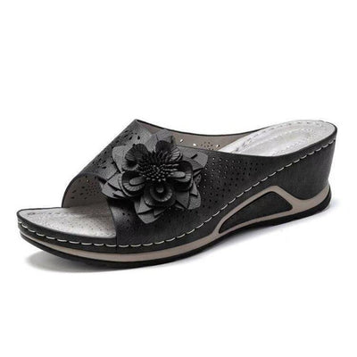 Sandalias Retro con Flores Caladas y Plataforma Elevadora - Image 7