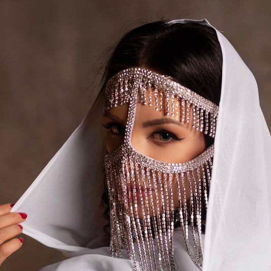 Cadena para Cabello Estilo Étnico con Diamantes Su Shui y Máscara - Image 2