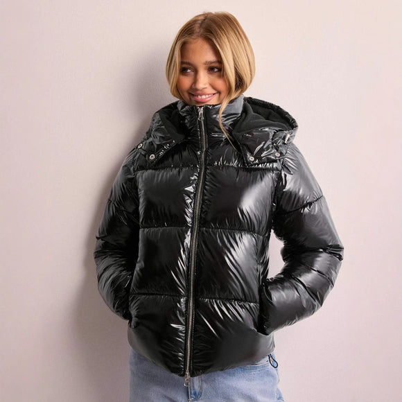 Chaqueta Deportiva Acolchada con Capucha para Mujer