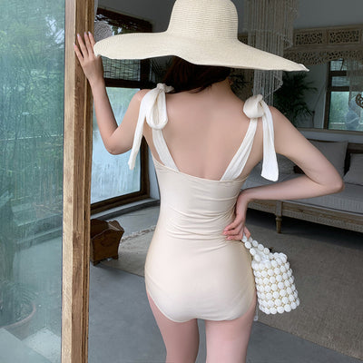 Traje de Baño Enterizo Triangular con Lazos para el Verano - Image 4