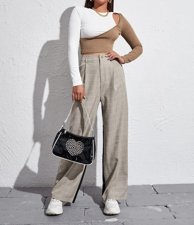 Blusa Strapless Ajustada de Manga Larga con Detalles en Contraste - Image 9