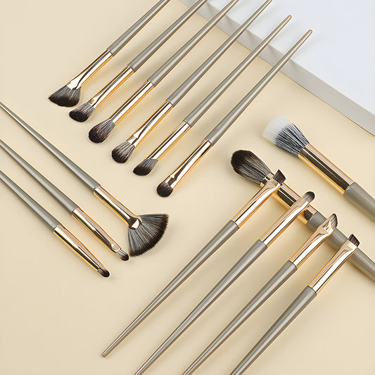 Set de 15 Brochas de Maquillaje Profesional con Flores Estampadas