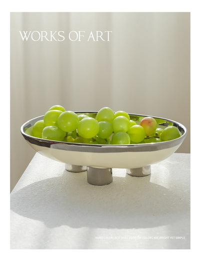 Plato de Frutas Minimalista de Cerámica Artesanal con Tres Patas - Image 21