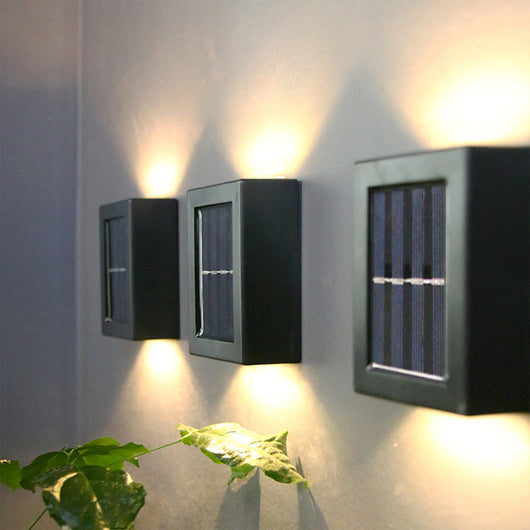 Lámpara Solar de Pared para Jardín - Luz Decorativa Nocturna - Image 10