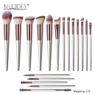 Set de 18 Brochas de Maquillaje Profesional con Mango de Madera Maciza - Image 4