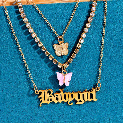 Collar Mariposa de Resina y Metal con Iniciales Personalizadas Multicapa - Image 10