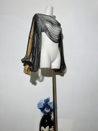 Blusa Larga con Mangas y Detalles de Diamantes - Image 13