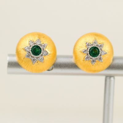 Aretes Redondos Vintage Court Elegantes con Acabado Satinado - Image 9