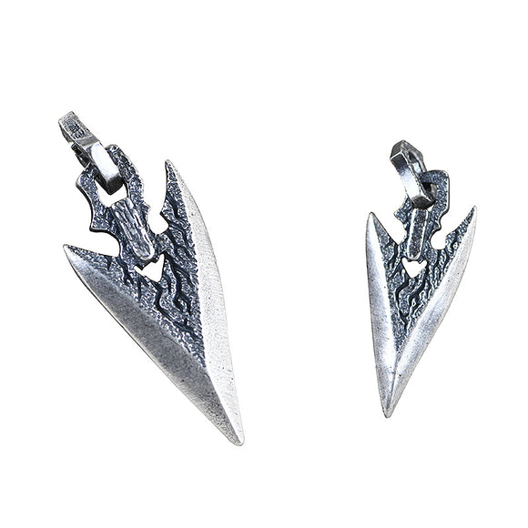 Collar de Plata para Hombre con Piedra en Forma de Arma