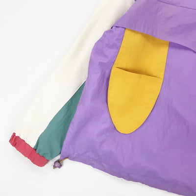 Chaqueta Suéter con Cuello Alto y Parche de León - Diseño de Combinación de Colores Moderno - Image 4