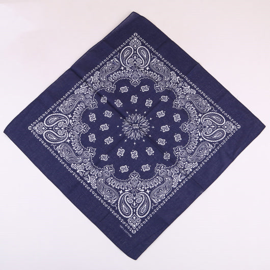 Pañuelo Cuadrado de Algodón con Estampado de Flor de Cajú 55cm - Image 60