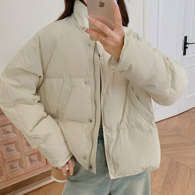 Chaqueta Acolchada Corta con Cuello Parado para Mujer - Image 2