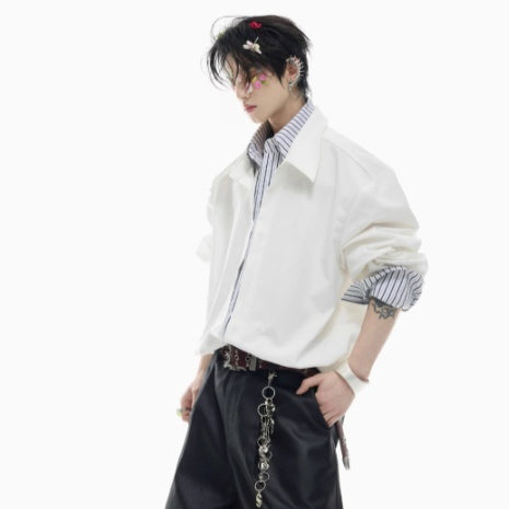 Camisa de Hombre con Parches Contrastantes y Rayas