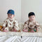 Conjunto de Dos Piezas para Bebé y Niño Pequeño con Estampado Osito Adorable