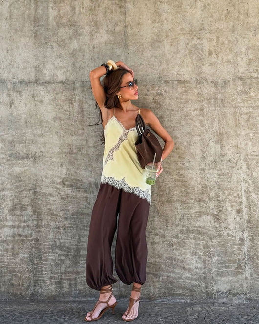 Camiseta Elegante Asimétrica con Encaje para Oficina - Image 18