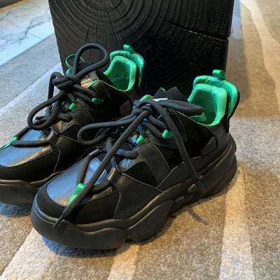 Tenis Plataforma Cuña para Mujer con Cordones y Detalles en Encaje - Image 13