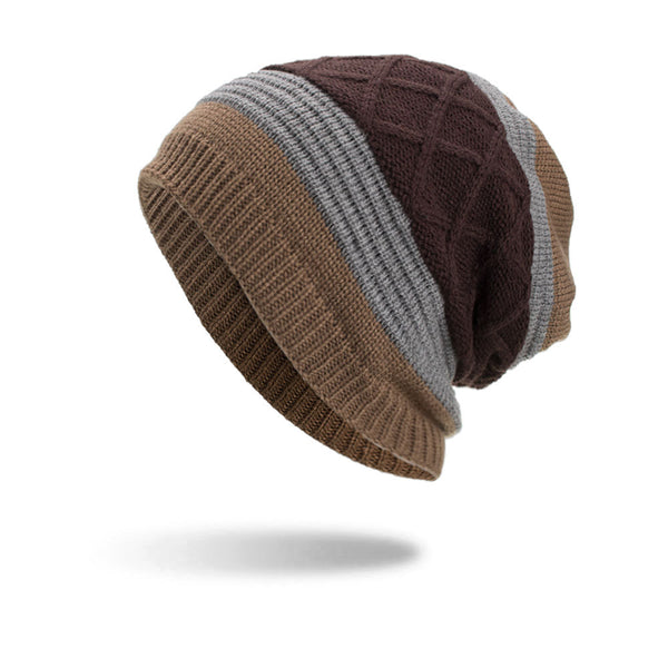 Gorro de Lana Tejido con Clip Diamante y Terciopelo