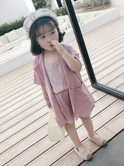 Conjunto de Tres Piezas Infantil: Chaleco, Shorts y Blusa de Gasa Ligera para Primavera y Verano - Image 7