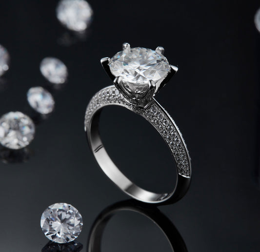 Anillo de Diamante Moissanita Chapado en Oro Blanco Plata S925 para Mujer