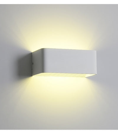 Lámpara de Pared Minimalista para Dormitorio en Aleación - Image 27