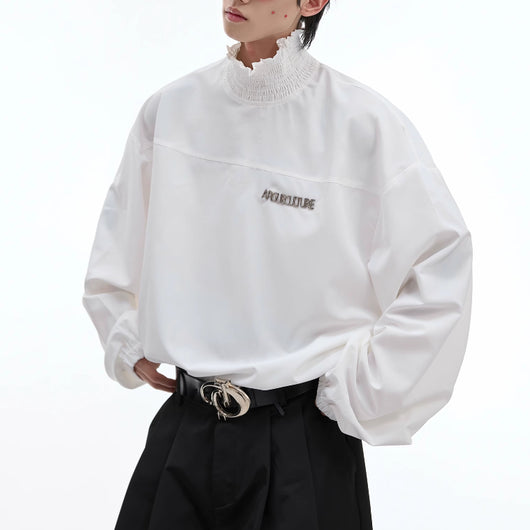 Blusa Elegante de Cuello Alto con Pliegues y Encaje