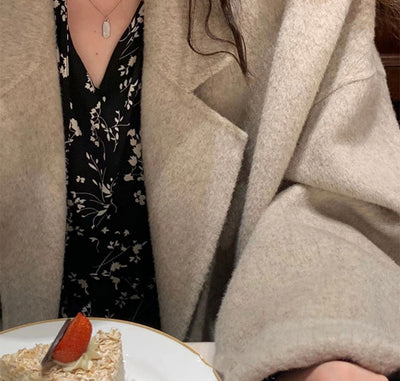 Abrigo de Lana Grueso para Mujer en Talla Pequeña - Image 9