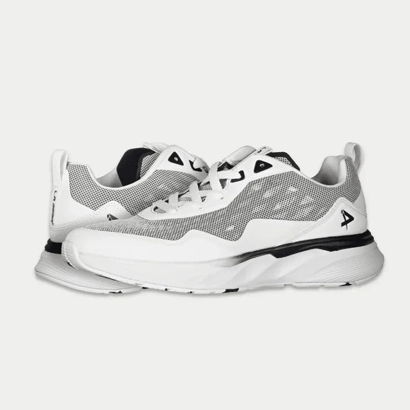 LA Gear Men's Highland Lowtop | White x Black