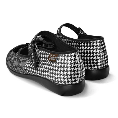 Chocolaticas® Simonette Women's Mary Jane Flat - Tekeno