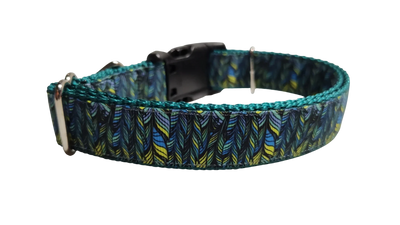 Green Feathers Pattern Nylon Dog Collar