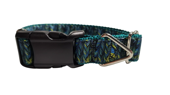 Green Feathers Pattern Nylon Dog Collar