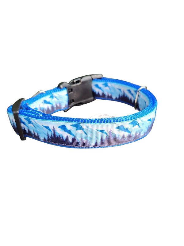 Frosty Mountains Nylon Dog Collar
