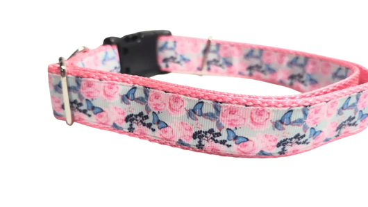 Collar de nylon para perro con mariposas y rosas