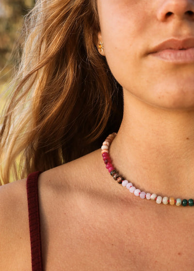 Colar de Pedras Naturais + Fecho Banhado a Ouro 14k : Sedona